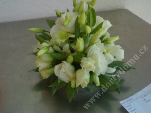 4ikebana-eustoma.jpg