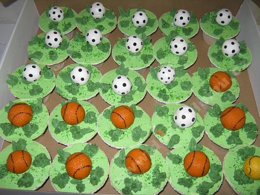 dort-cupcake-sport-mice.jpg