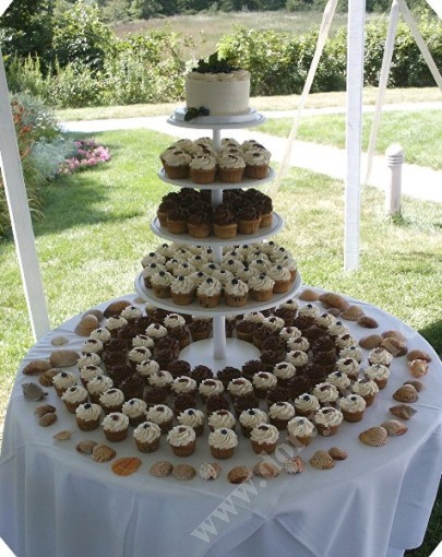 svc08-cupcake-garden-party.jpg